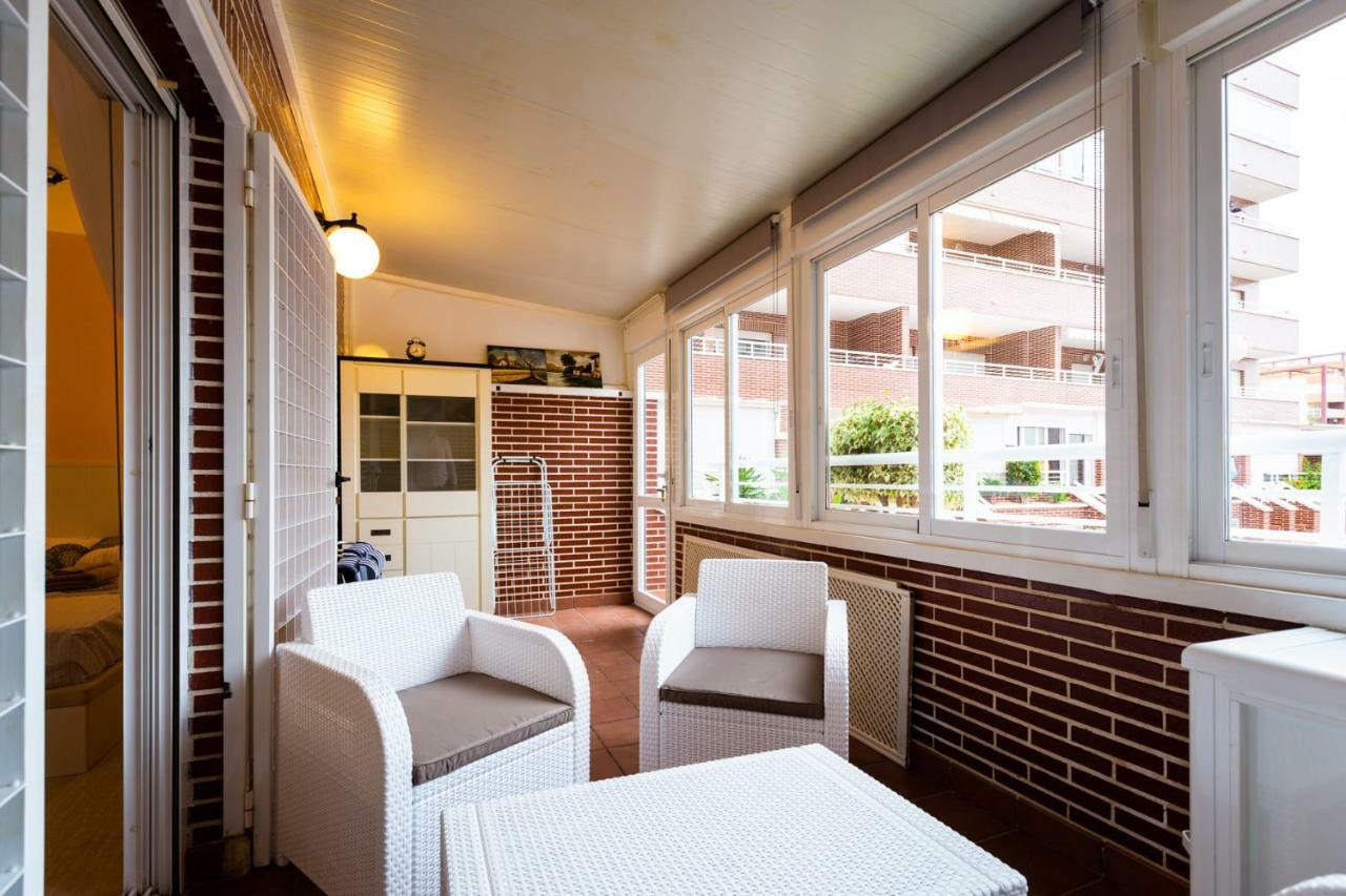 Hola Apartment Benidorm Dış mekan fotoğraf