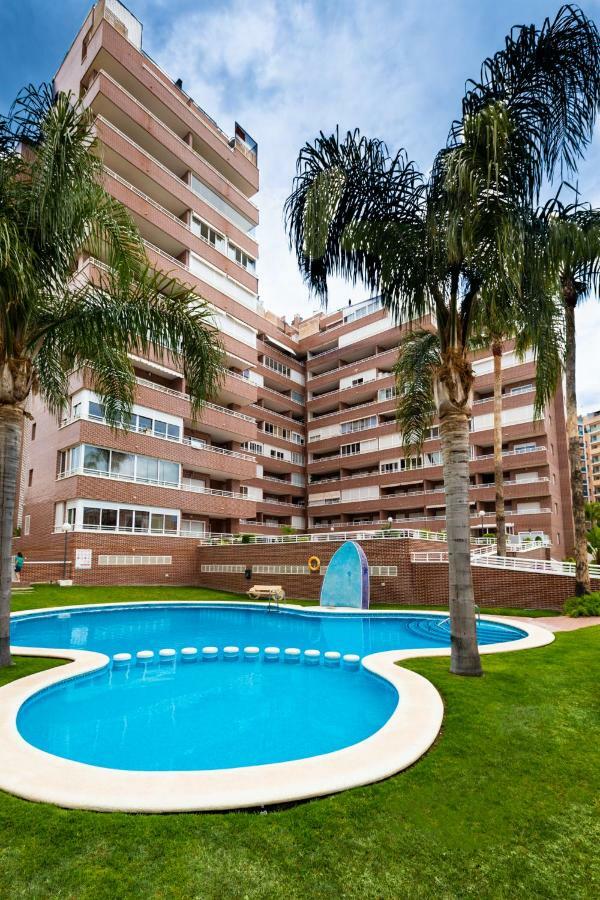Hola Apartment Benidorm Dış mekan fotoğraf