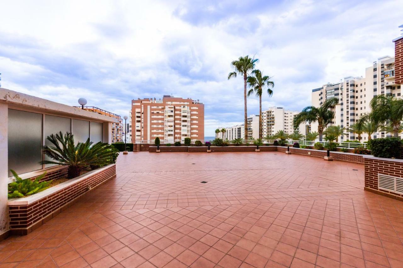 Hola Apartment Benidorm Dış mekan fotoğraf
